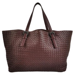 Bottega Veneta Cesta Shopper Tote Intrecciato Burgundy Leather Medium 40cm