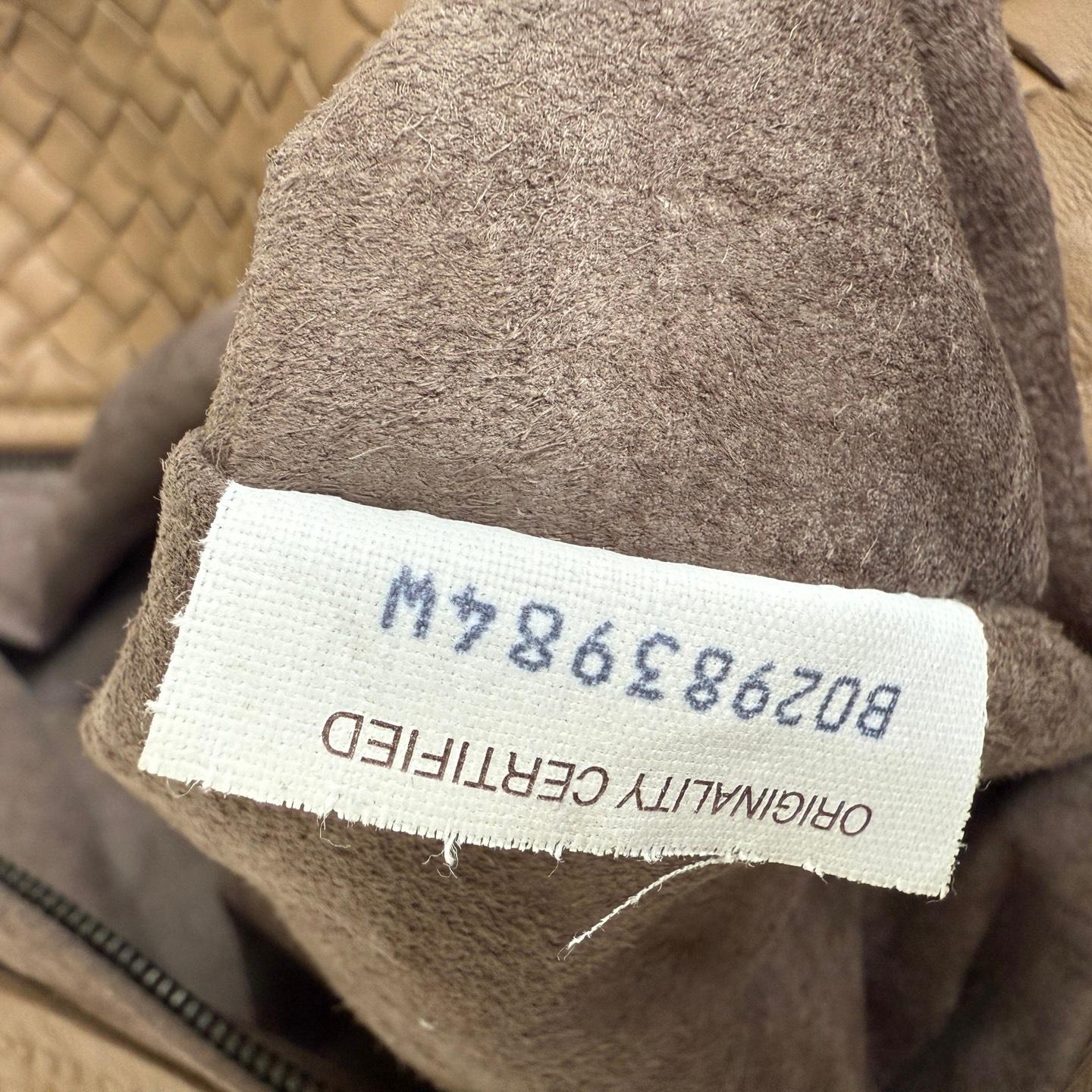 Bottega Veneta Cesta Shopper Tote Intrecciato Light Brown Leather Large 50cm en vente 2