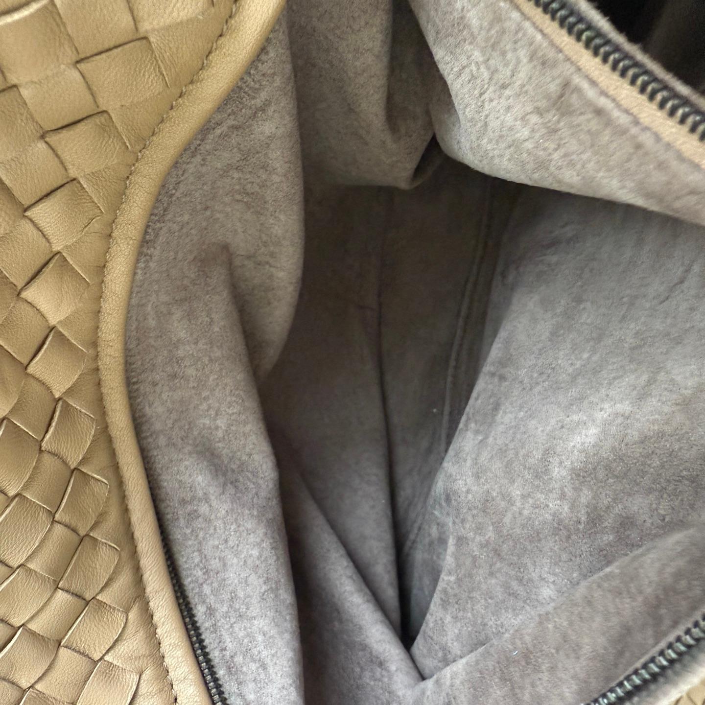 Bottega Veneta Cesta Shopper Tote Intrecciato Light Brown Leather Large 50cm en vente 4