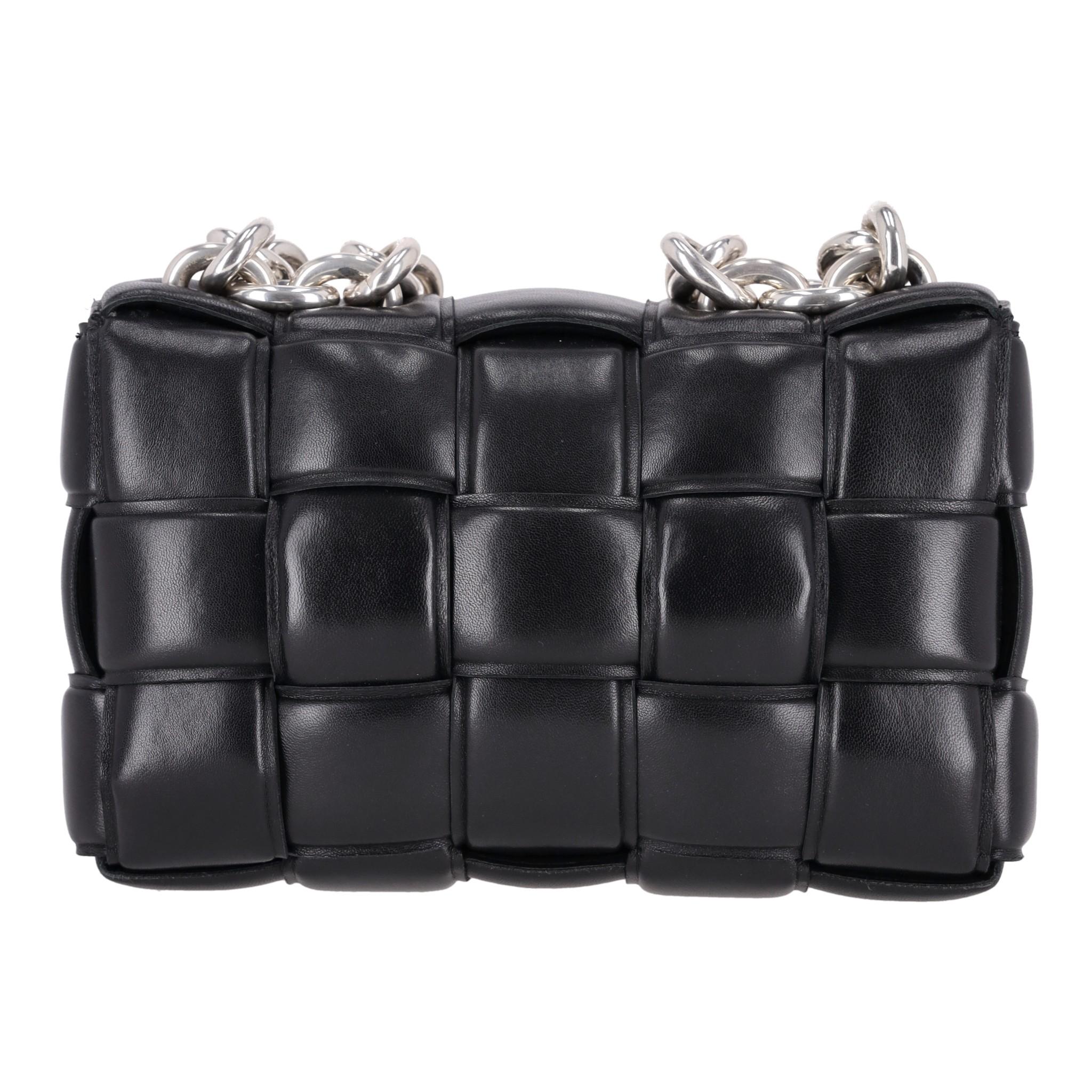Bolso cruzado de piel con cassette de cadena Bottega Veneta en Bueno estado para la venta en London, GB