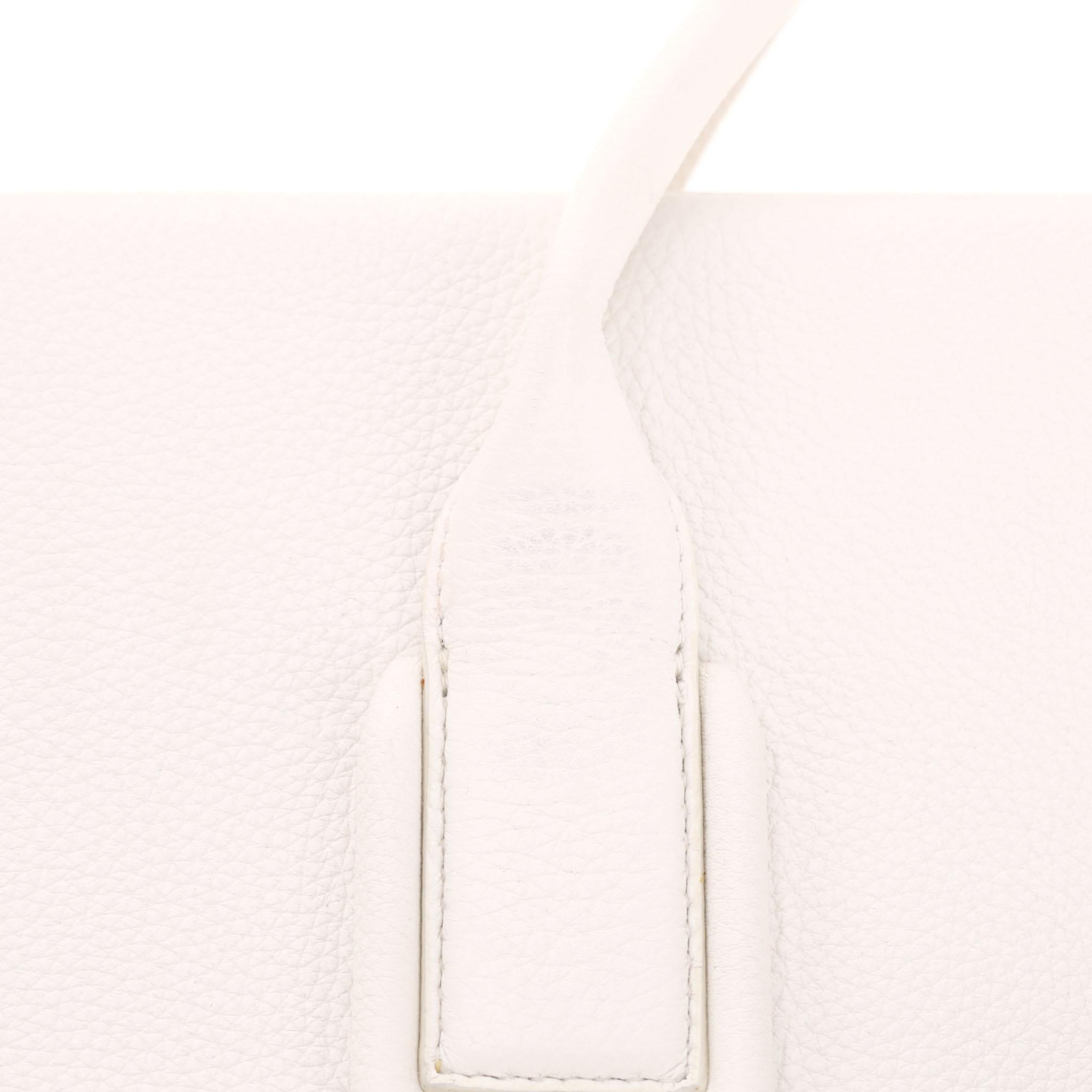 Bottega Veneta Chain Detail Leather Tote Bag For Sale 7