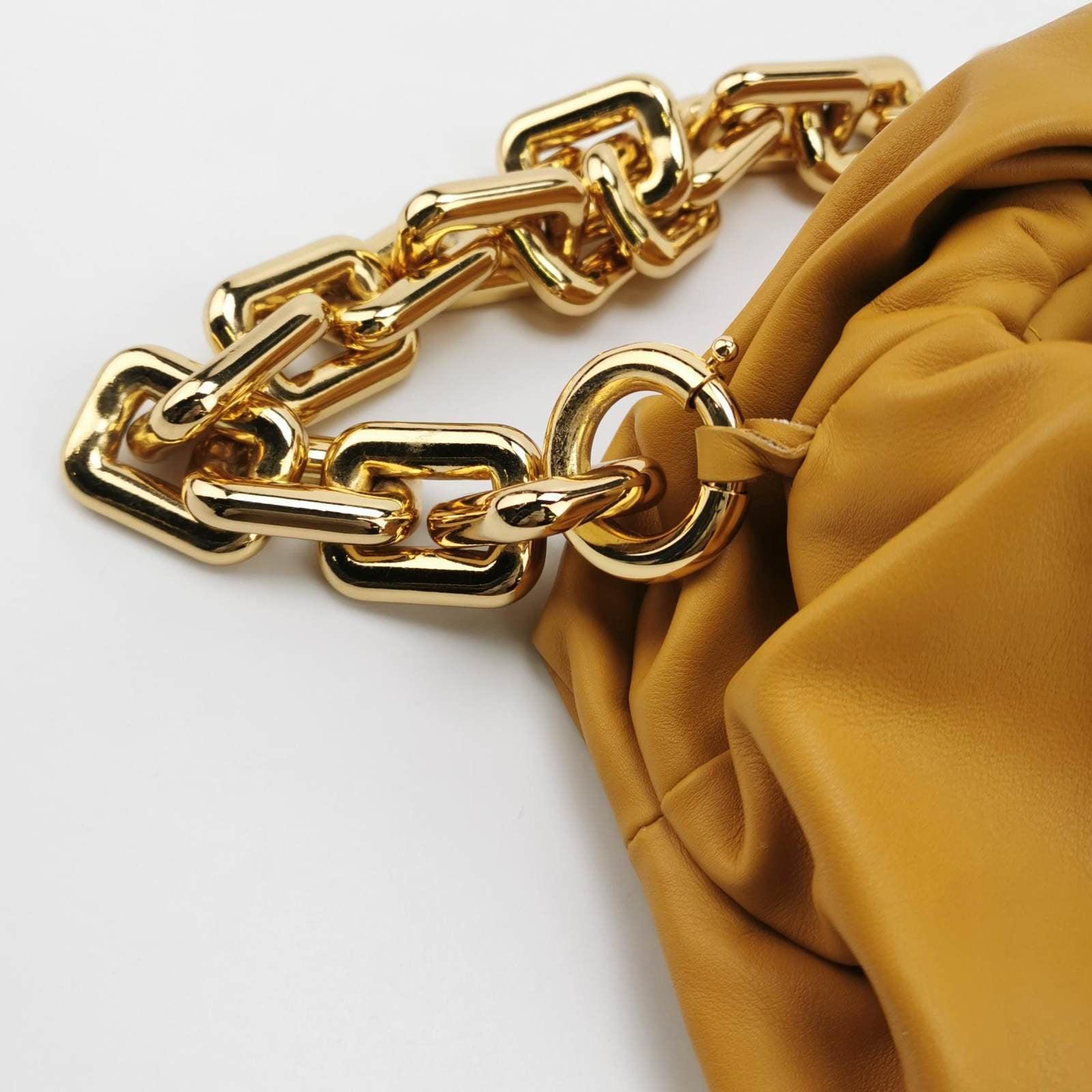 Bottega Veneta Chain Pouch Calfskin Leather Caramel Brown Large For Sale 4