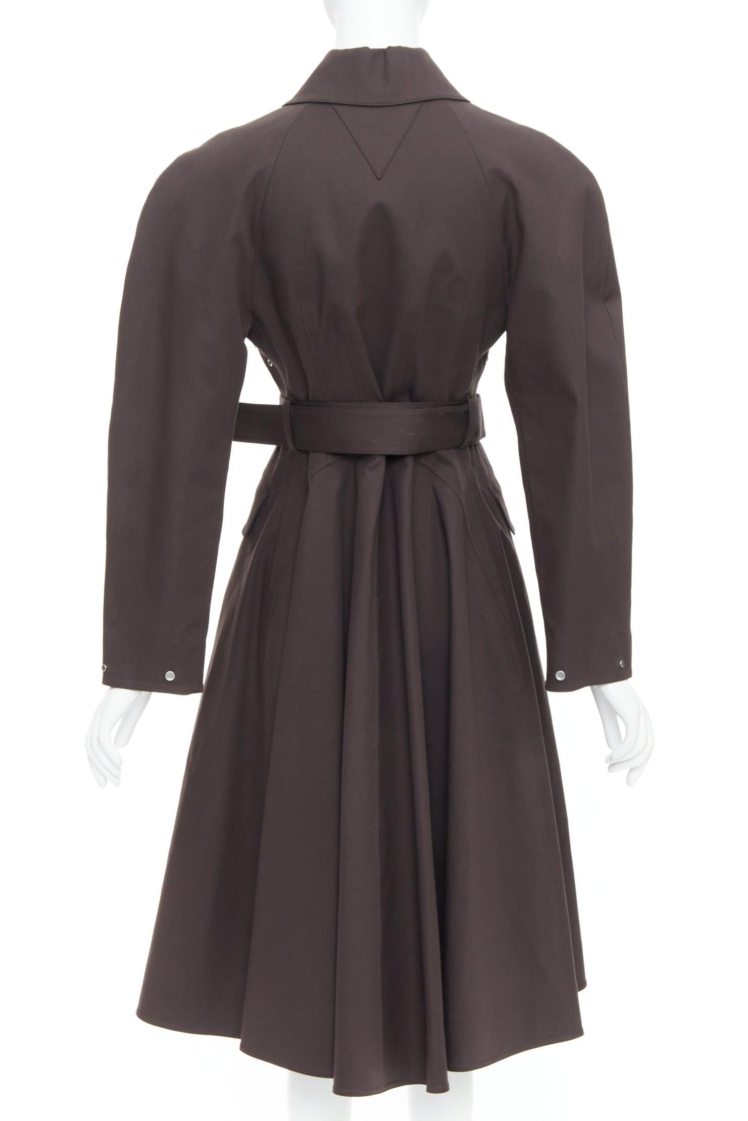 BOTTEGA VENETA gabardina con cintura de corsé en mezcla de algodón recubierto de carbón IT36 XXS en venta 1