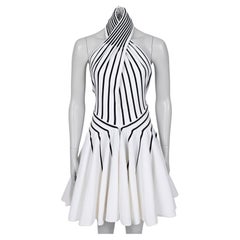 Bottega Veneta Chic Striped Fitted Dress Sz.XS (Robe cintrée à rayures)