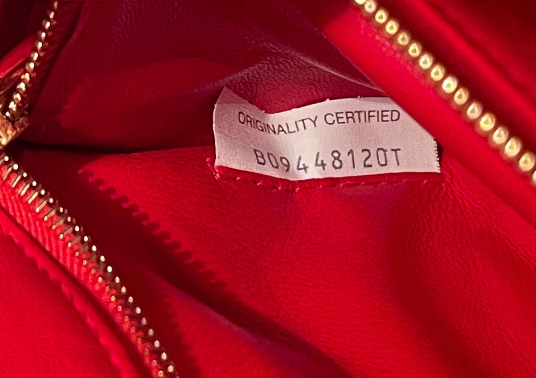 Bottega Veneta Chili Rot Lack Maxi Intrecciato gepolsterte Cassette Umhängetasche 7
