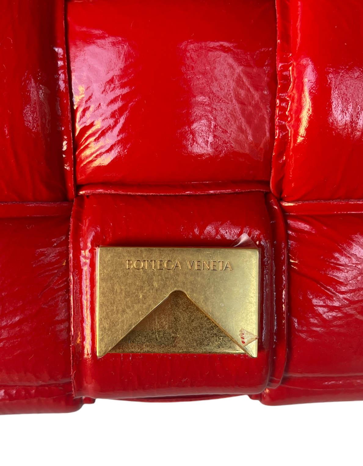 Women's Bottega Veneta Chili Red Patent Maxi Intrecciato Padded Cassette Crossbody Bag