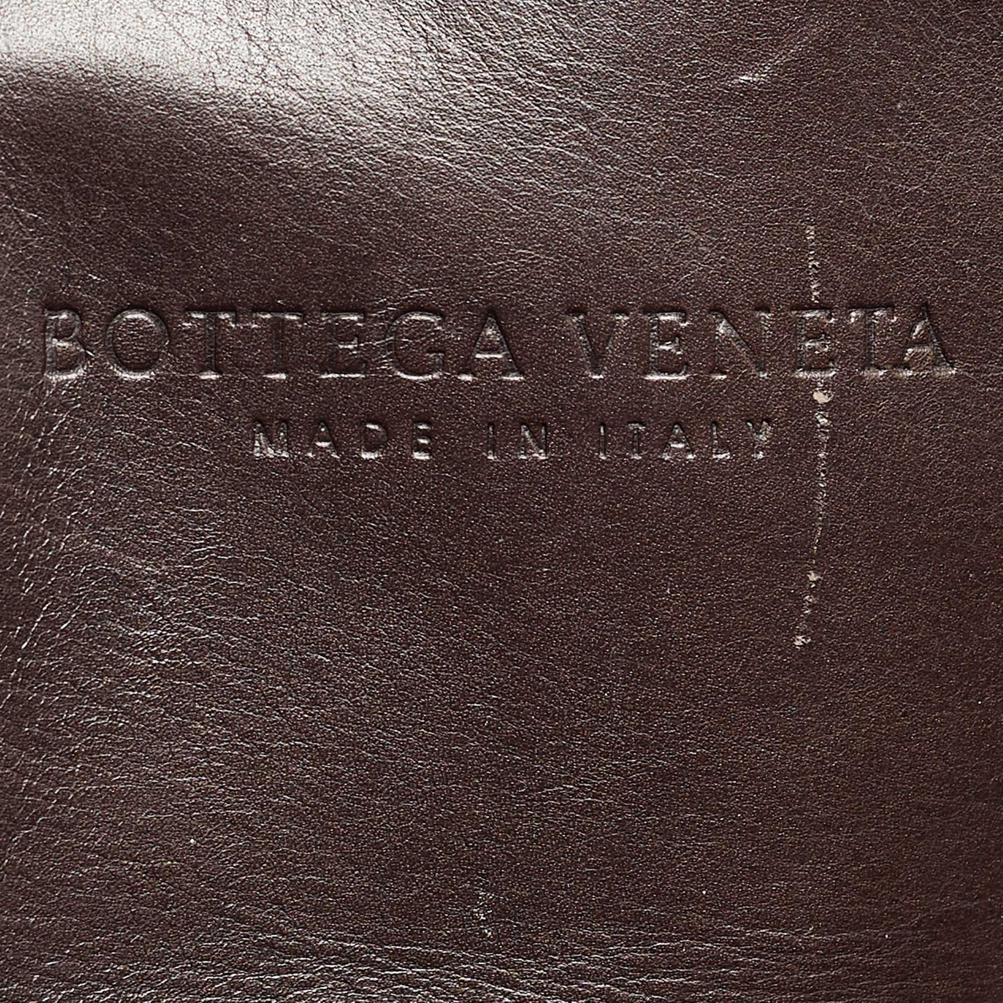 Bottega Veneta Choco Brown Intrecciato Leather Medium Roma Tote For Sale 8