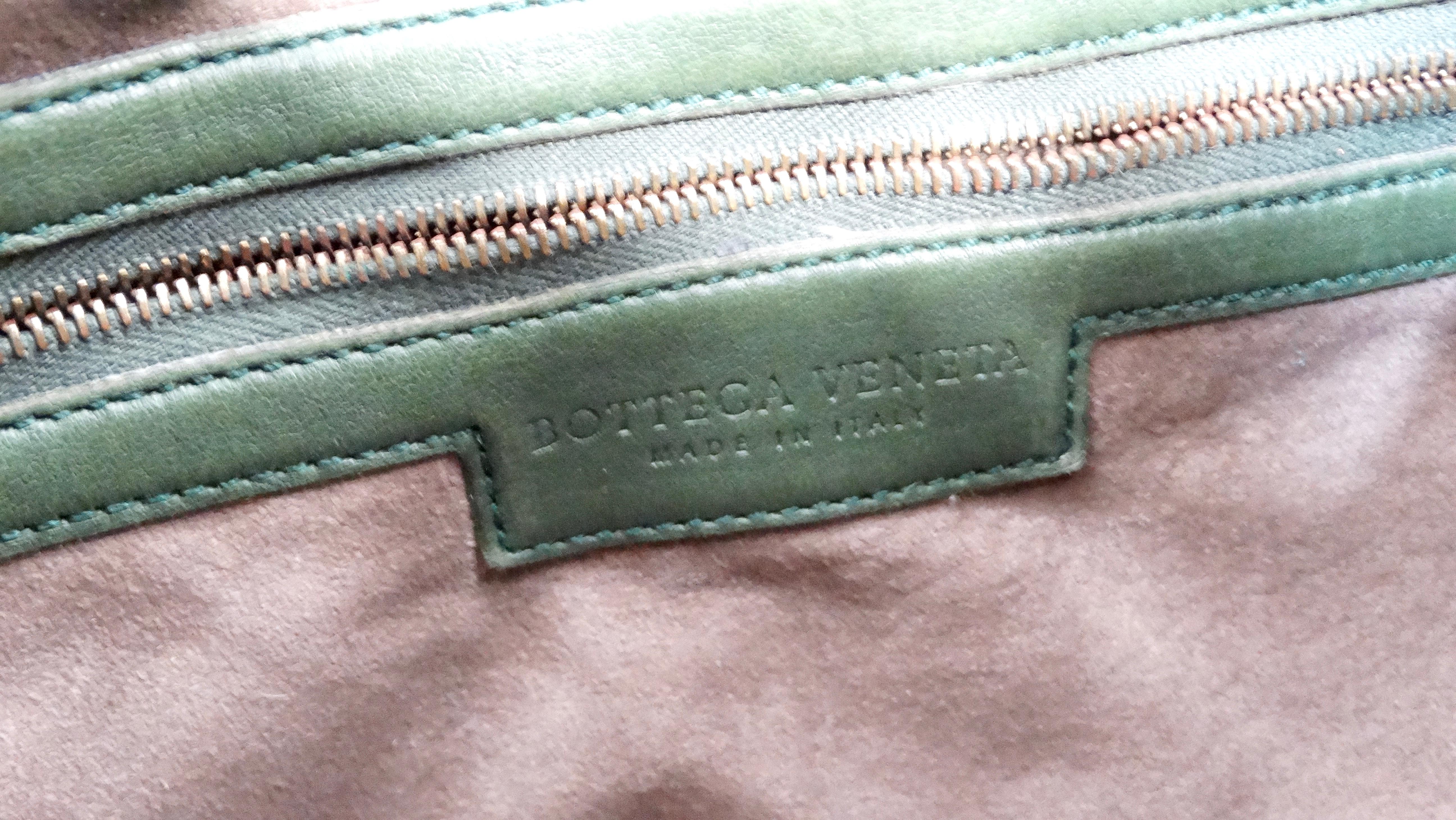 Bottega Veneta Circa 1990s Green Intrecciato Leather Woven Hobo Bag 5