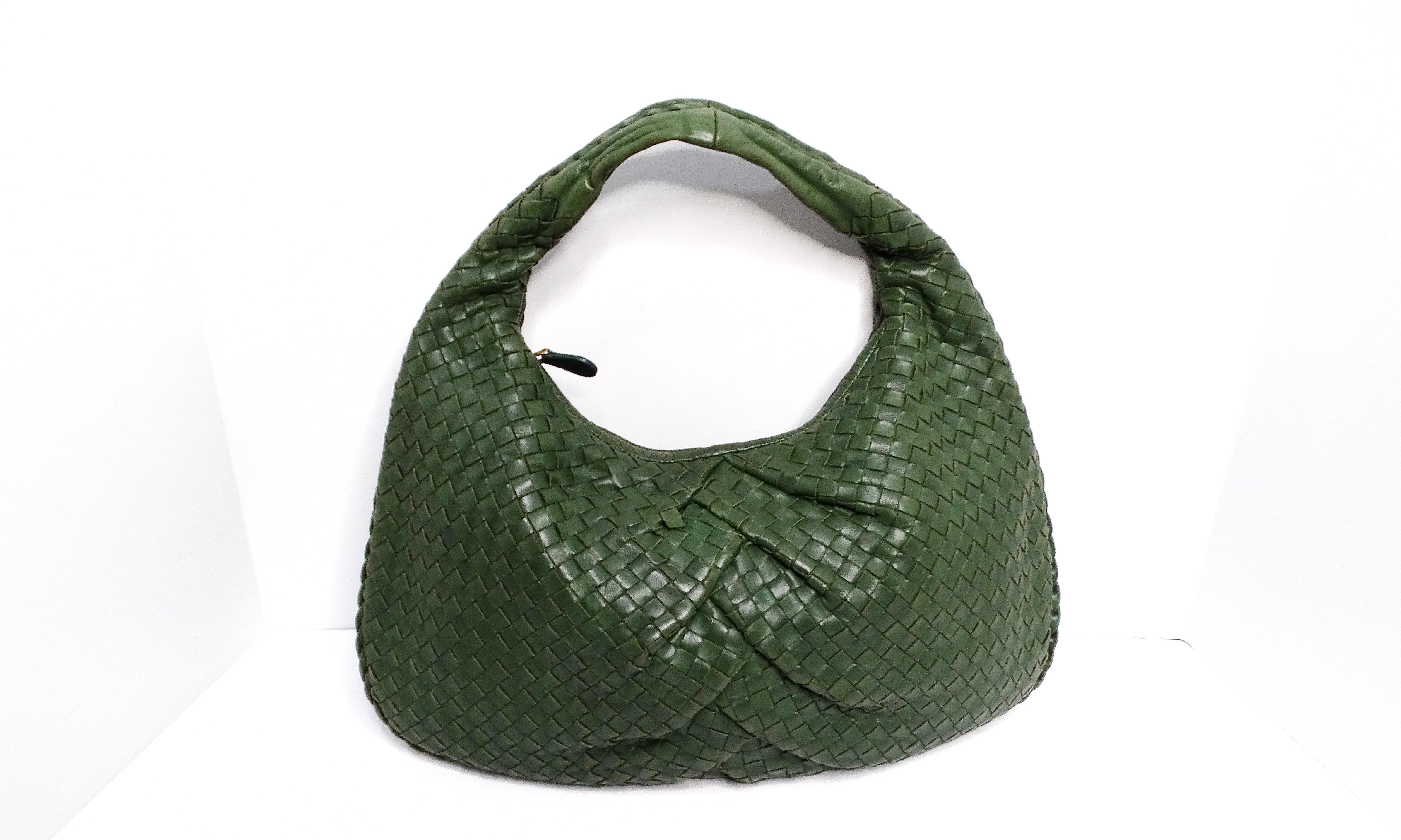 Bottega Veneta Circa 1990s Green Intrecciato Leather Woven Hobo Bag 3