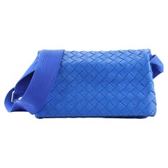 Bottega Veneta Classic Fold Over Messenger Bag Intrecciato Leather Small