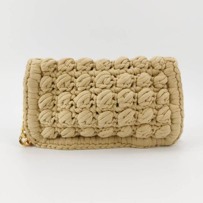 Bottega Veneta Classic Jersey Hand-crocheted Shoulder bag in Cane sugar In Excellent Condition In AUBERVILLIERS, FR