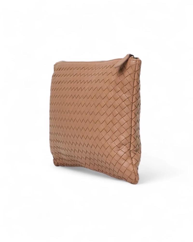 Marron Bottega Veneta Pochette Intreccio Small Cipria en vente