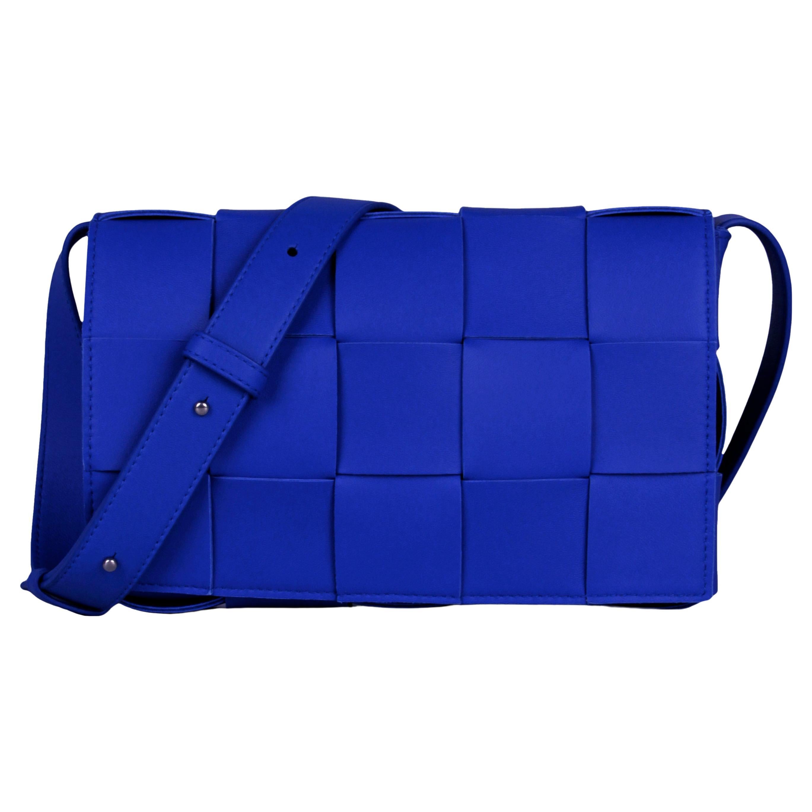 Bottega Veneta Cobalt Blue Maxi Intrecciato Cassette Crossbody Bag For Sale  at 1stDibs