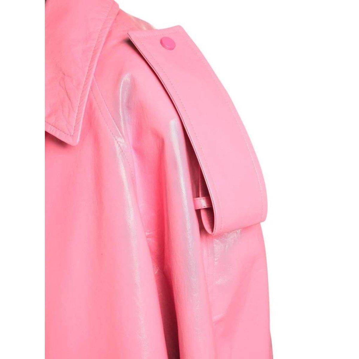 Pink Bottega Veneta Convertible Crinkled Glossed-leather Trench Coat For Sale