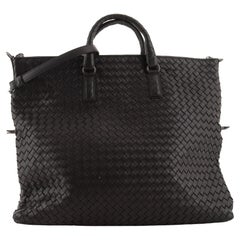 Umwandelbare flache Tragetasche Intrecciato Nappa mit Reißverschluss von Bottega Veneta groß