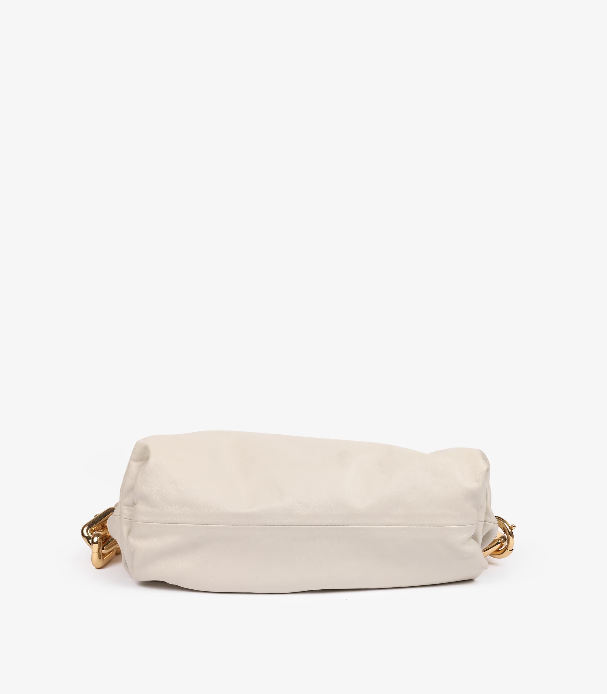 Bottega Veneta Crema De Piel De Becerro Cadena La Bolsa en venta 2