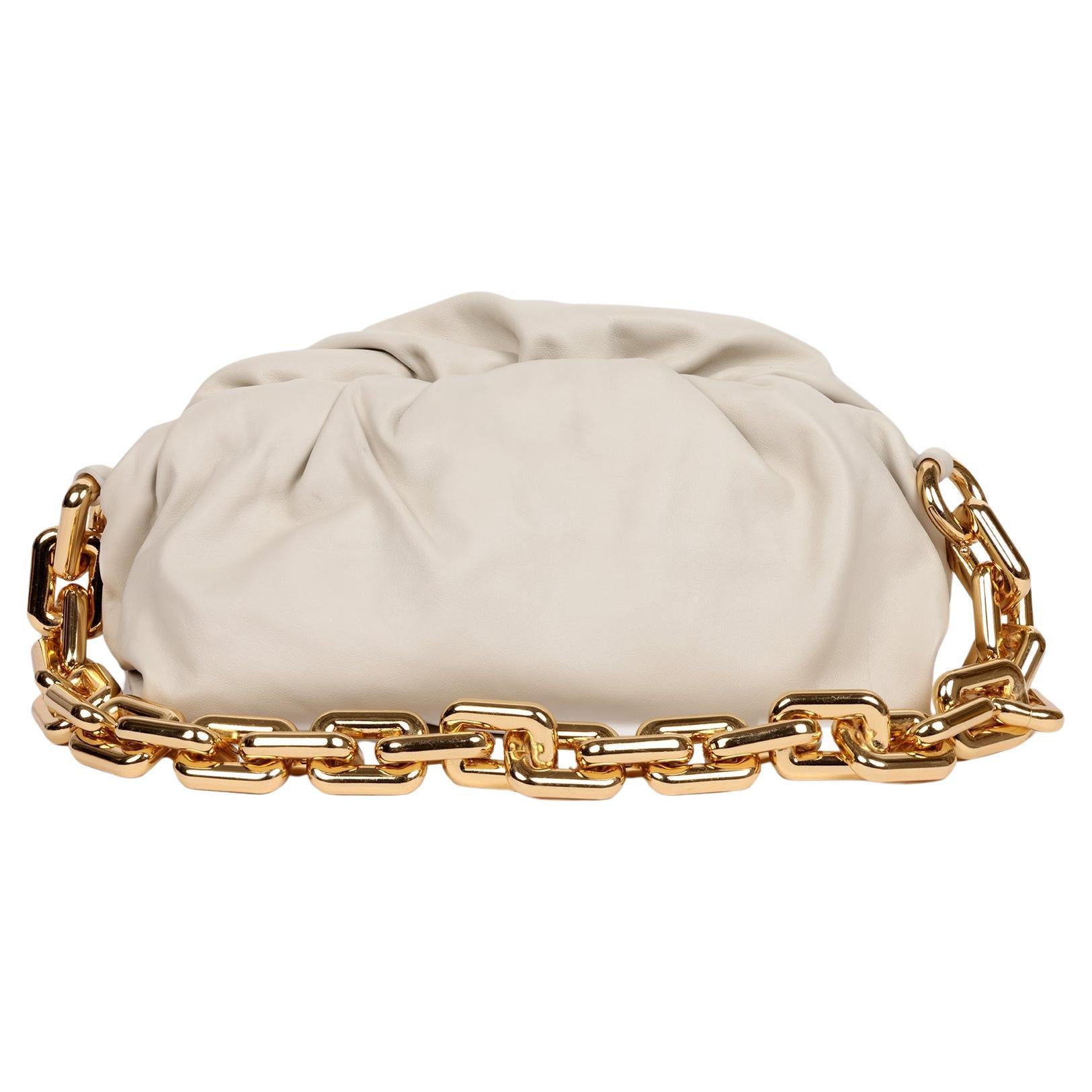 Bottega Veneta Crema De Piel De Becerro Cadena La Bolsa en venta