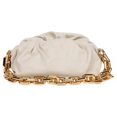 Bottega Veneta Crema De Piel De Becerro Cadena La Bolsa
