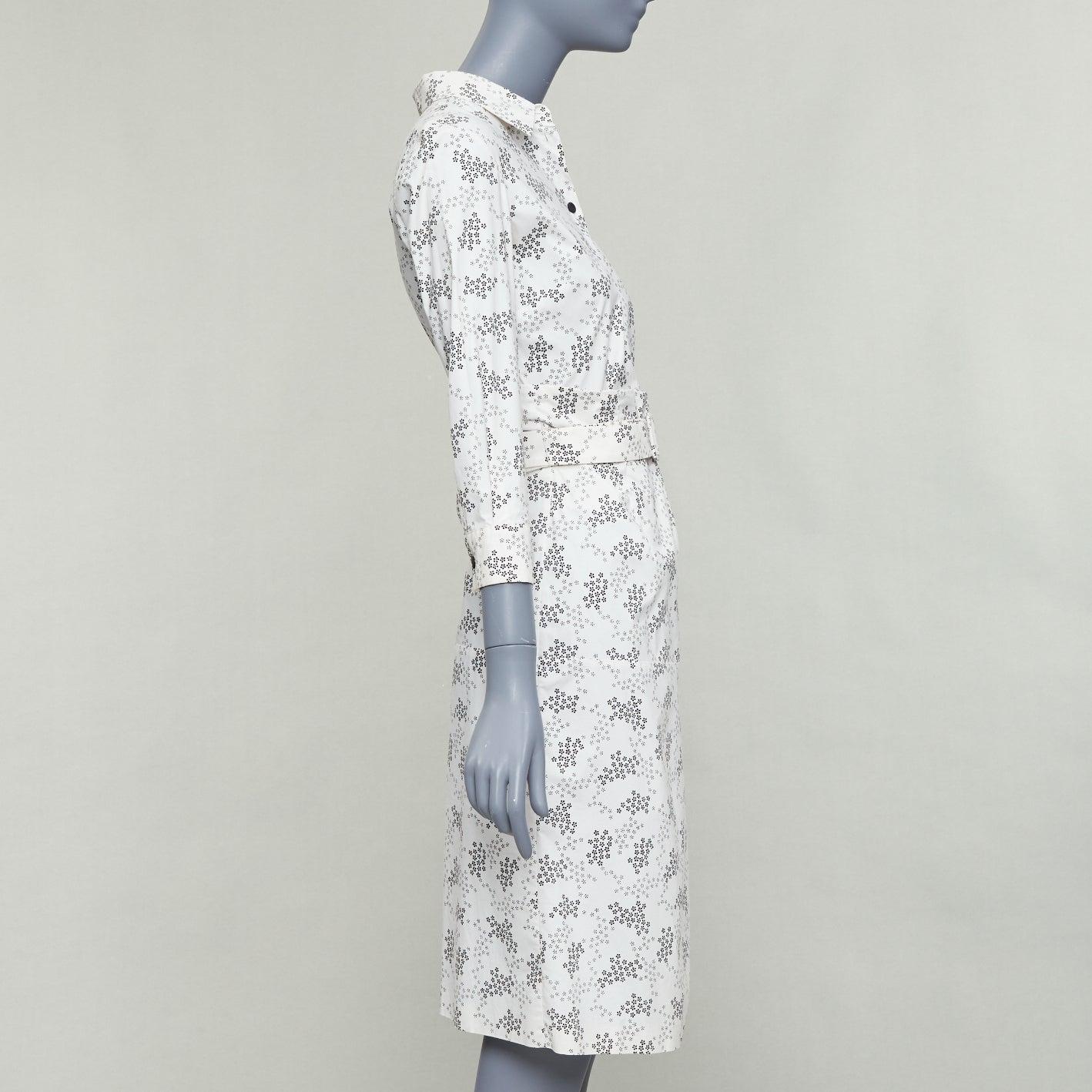 BOTTEGA VENETA cream cotton floral print wrap belted shirt dress IT38 XS im Zustand „Gut“ im Angebot in Hong Kong, NT