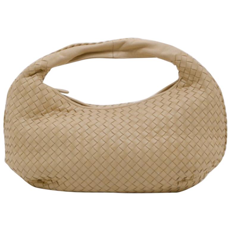 Bottega Veneta Cream Intrecciato Leather Medium Belly Veneta Hobo at  1stDibs