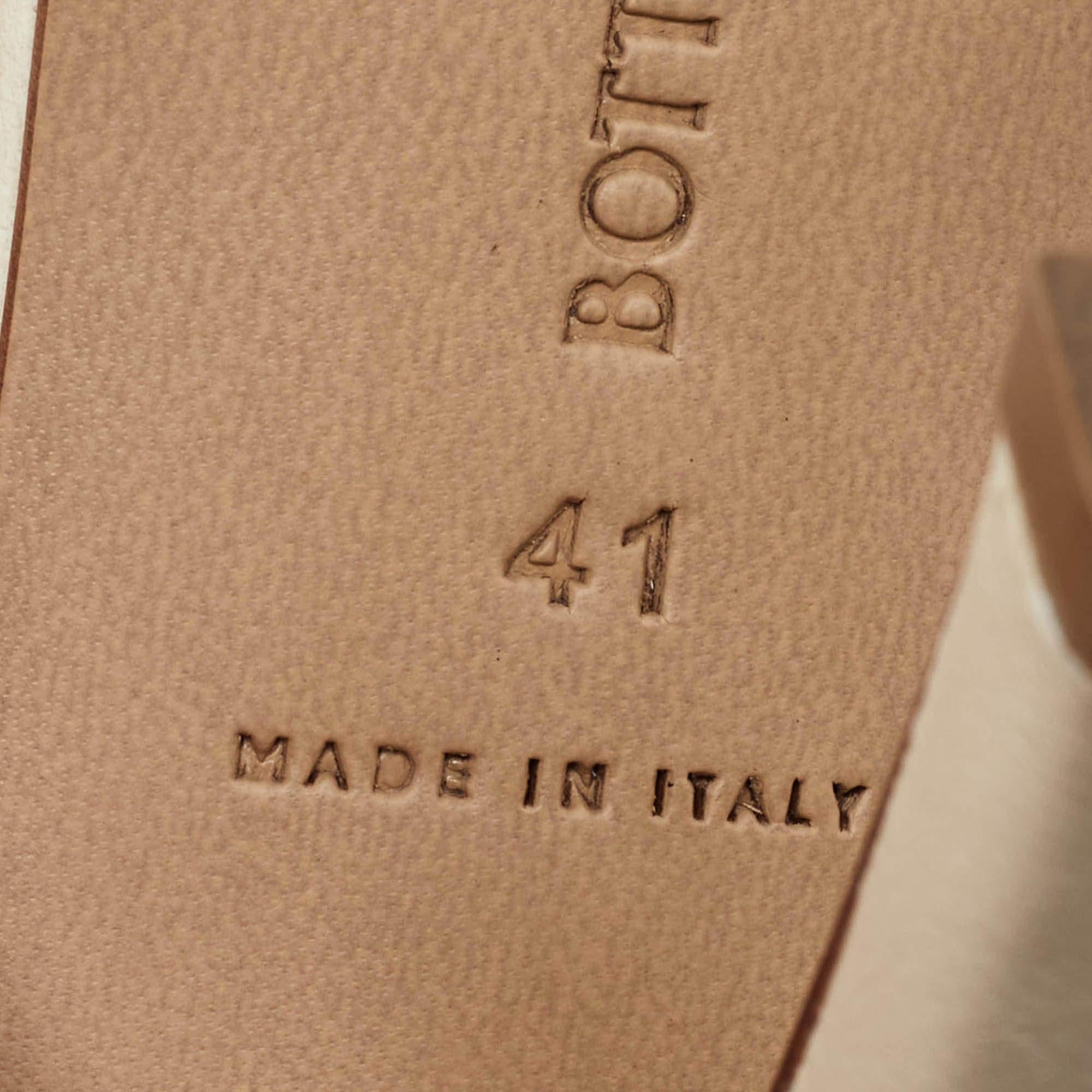 Bottega Veneta escarpins enveloppants en cuir crème et maille extensible, taille 41 en vente 3