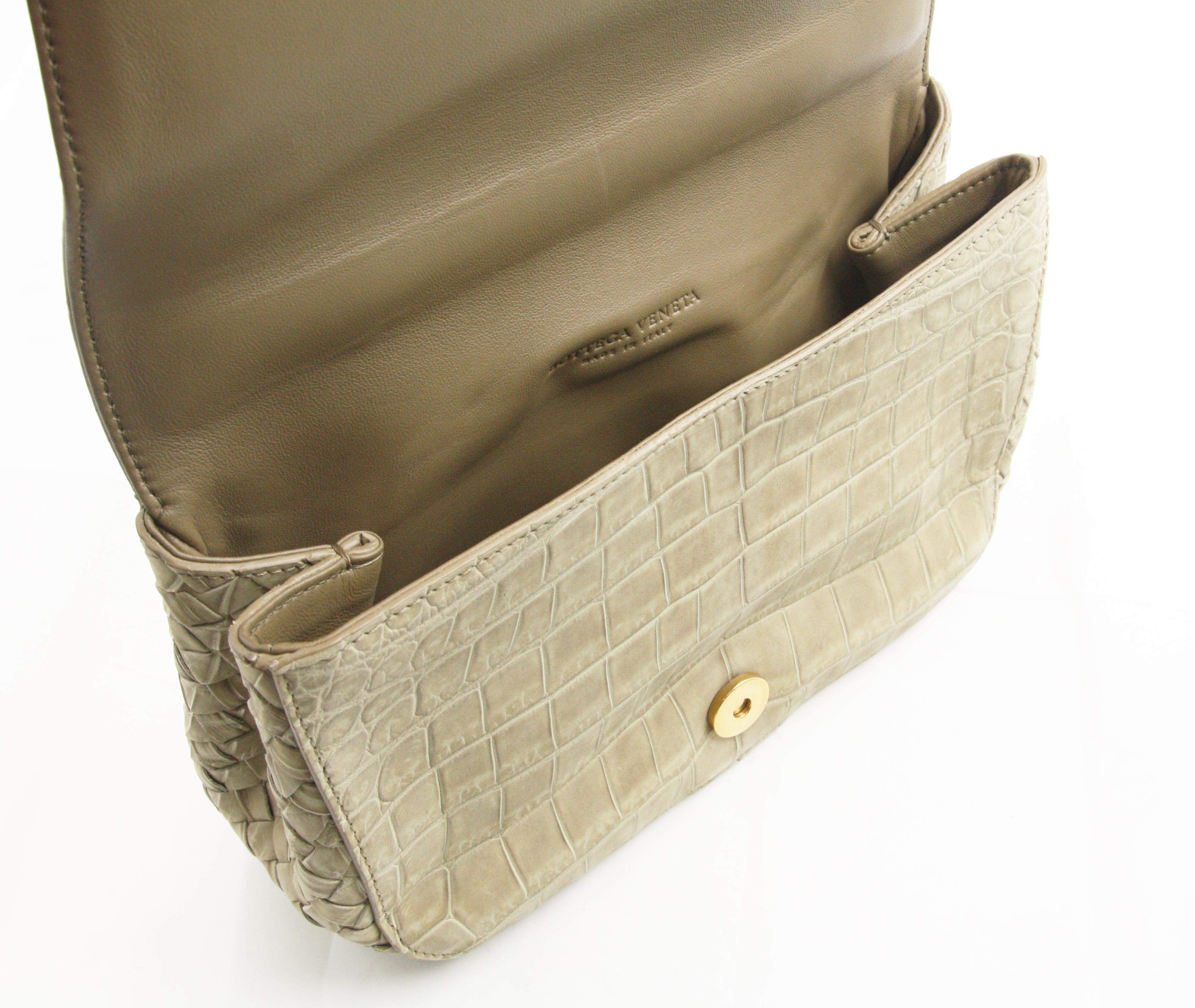 Bottega Veneta Crocodile Beige Shoulder Bag For Sale 1