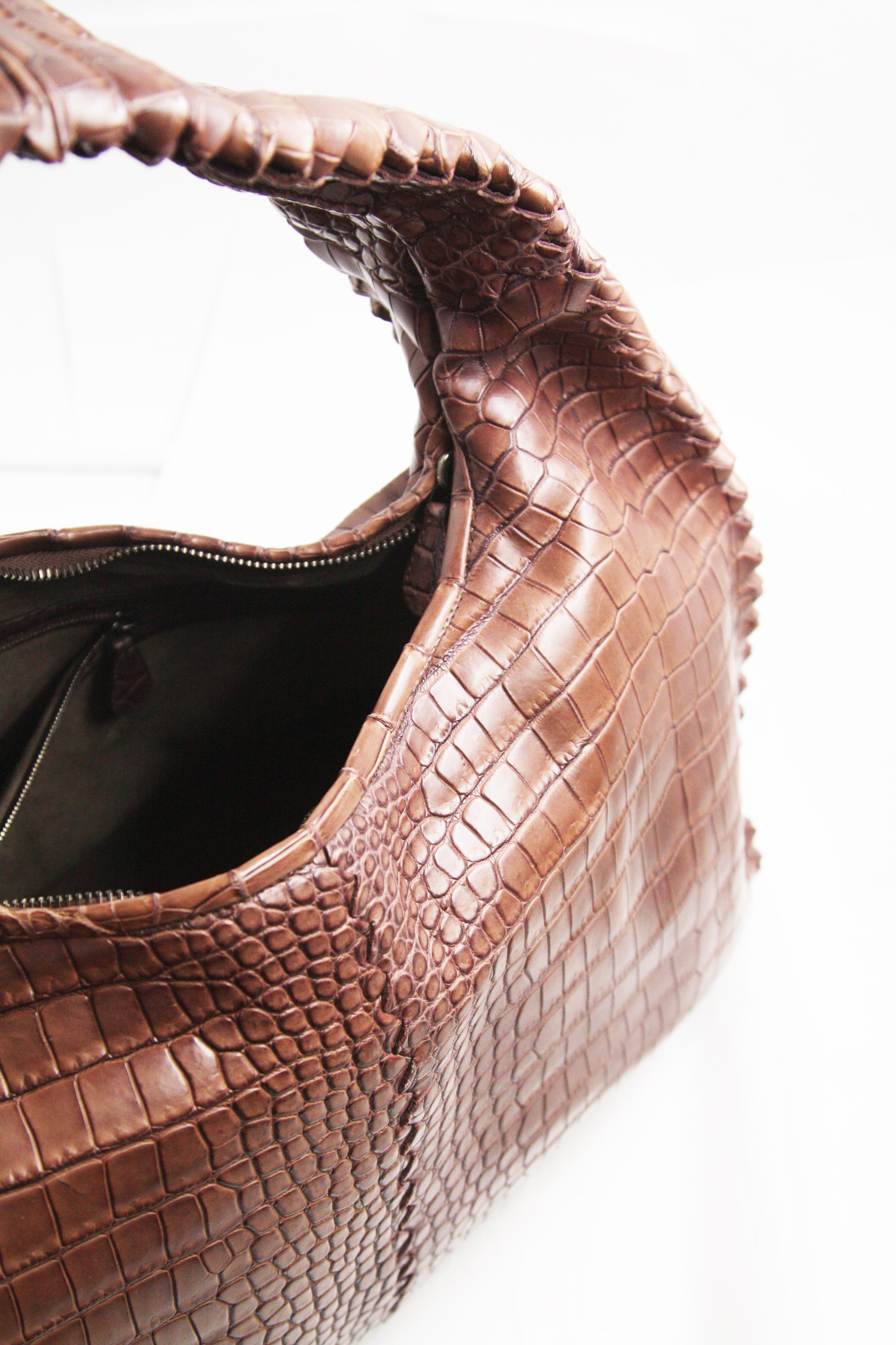Women's or Men's Bottega Veneta Crocodile Skin Brown Shoulder Bag For Sale