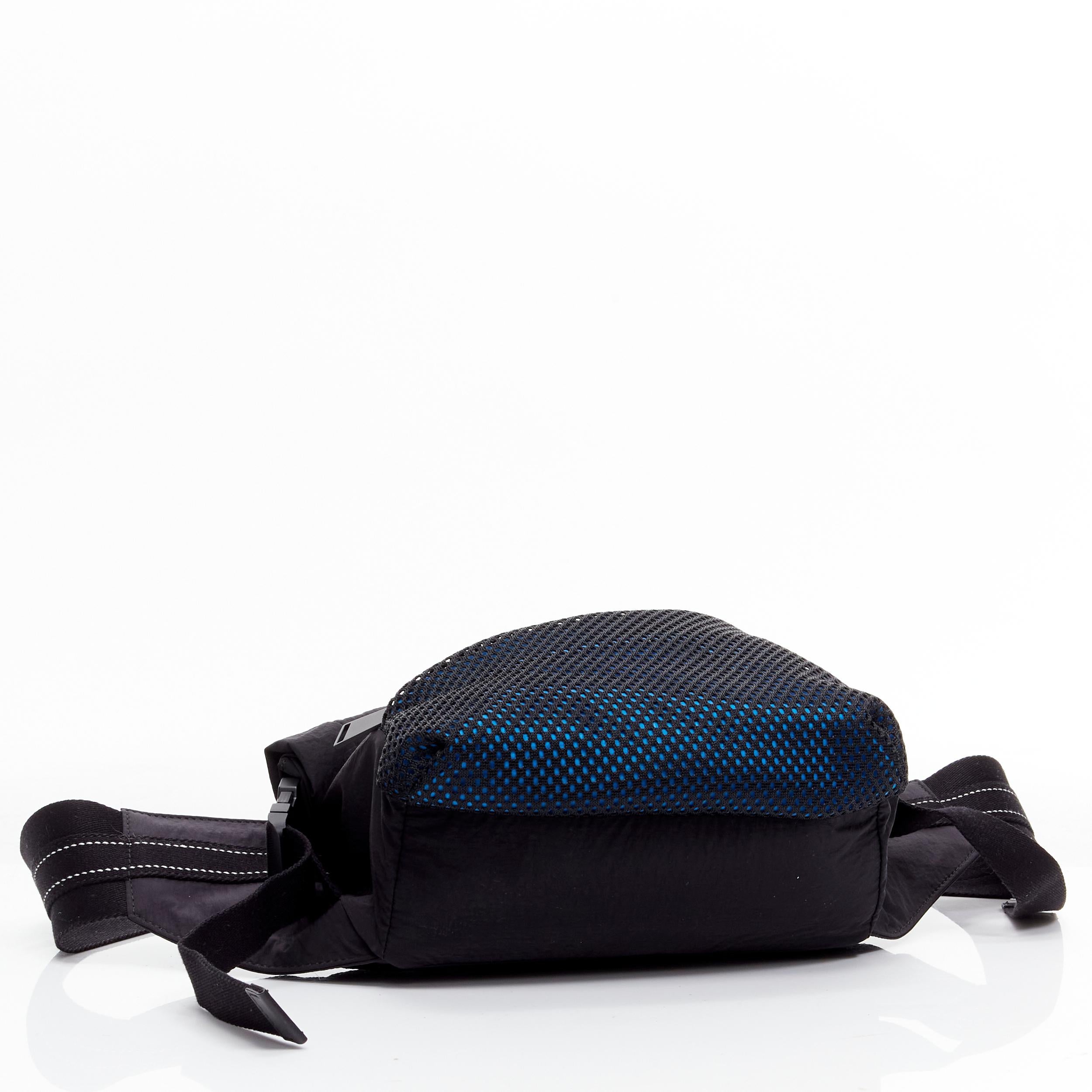 BOTTEGA VENETA Daniel Lee blue black nylon mesh technical buckle waist belt bag In Excellent Condition For Sale In Hong Kong, NT
