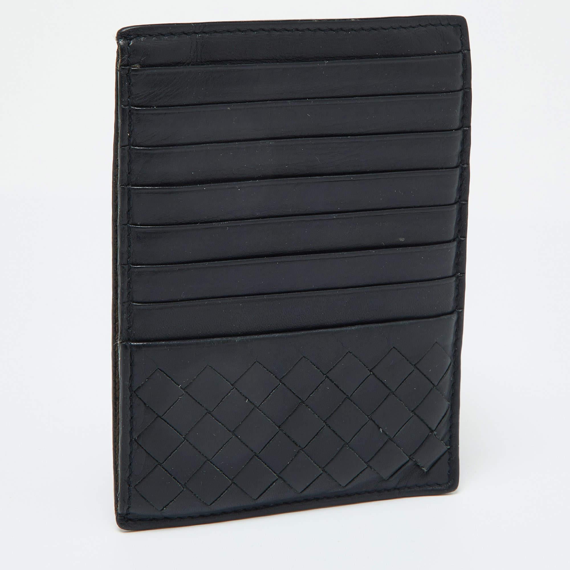 Bottega Veneta Dunkelblauer Intrecciato Kartenetui mit Reißverschluss aus Leder (Schwarz)