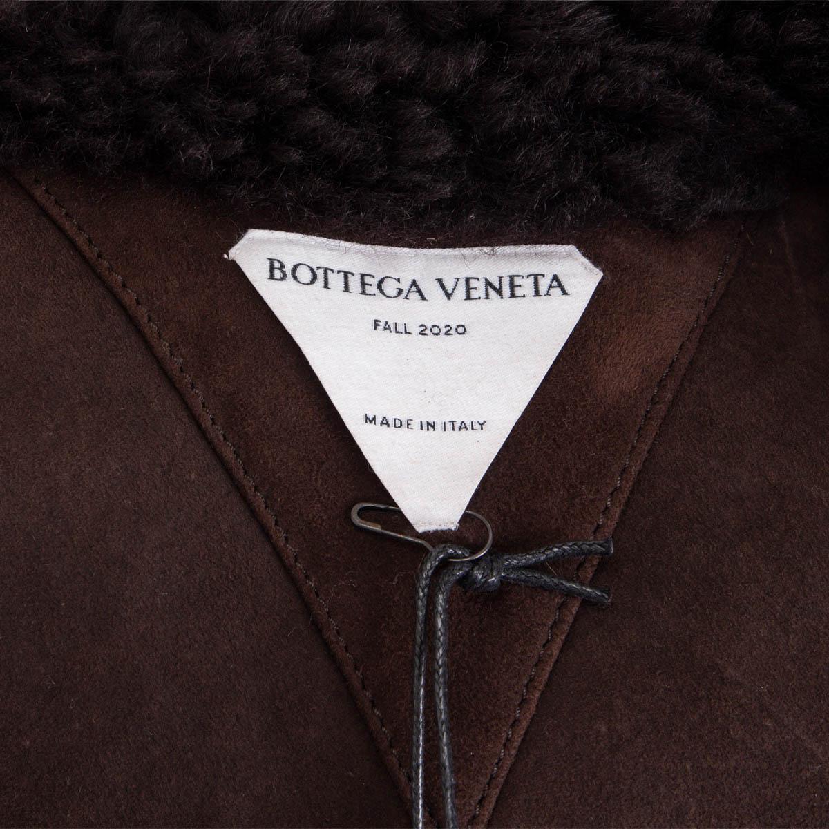 Black BOTTEGA VENETA dark brown 2020 FRINGED SHEARLING Coat Jacket 34 XXS For Sale