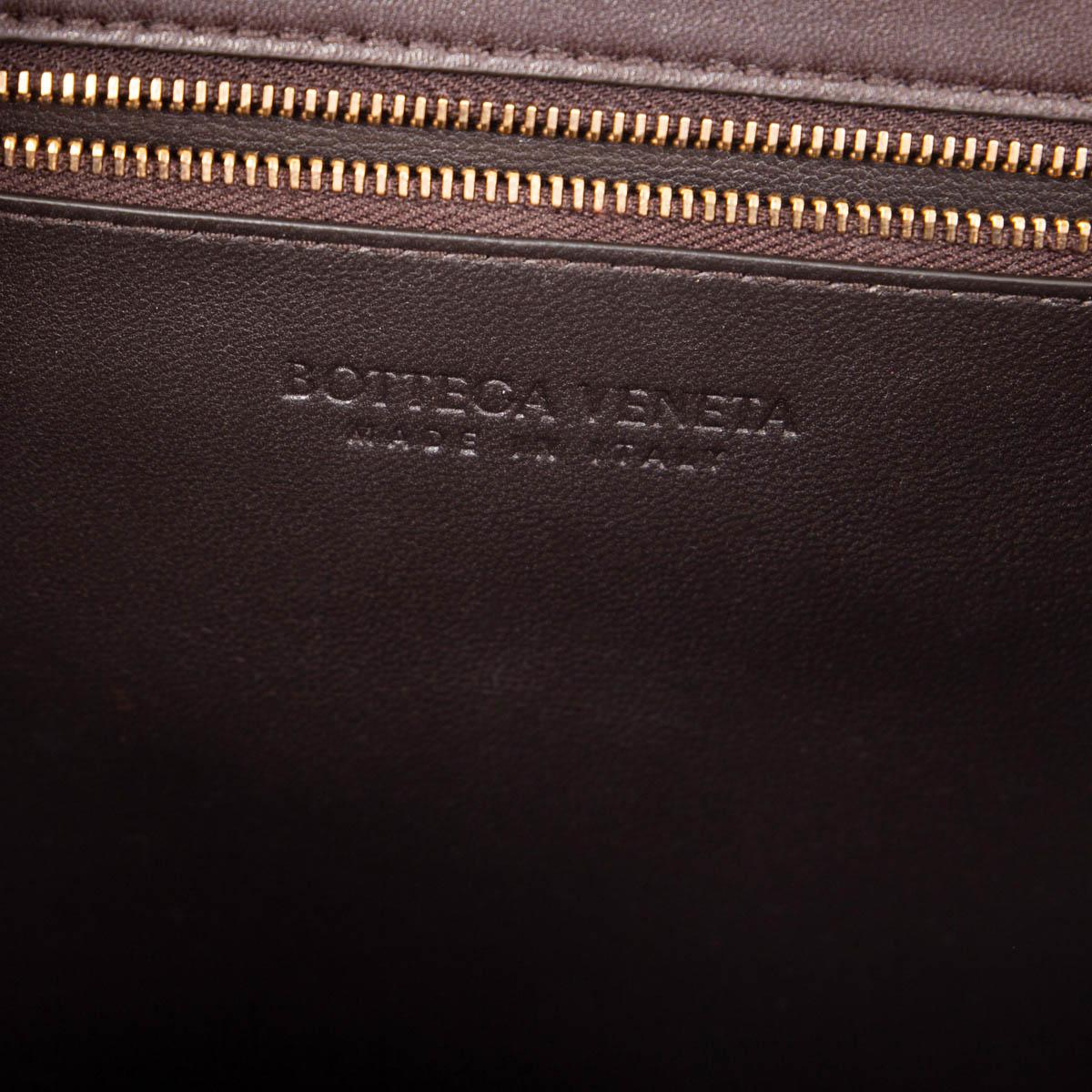 Women's BOTTEGA VENETA dark brown leather 2021 FONDANT THE CLIP Shoulder Bag