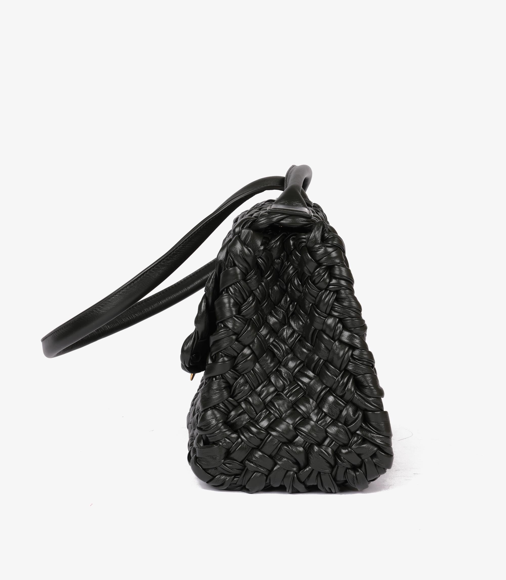 Bottega Veneta Cuir de veau Intrecciato vert foncé Medium Desiree en vente 1