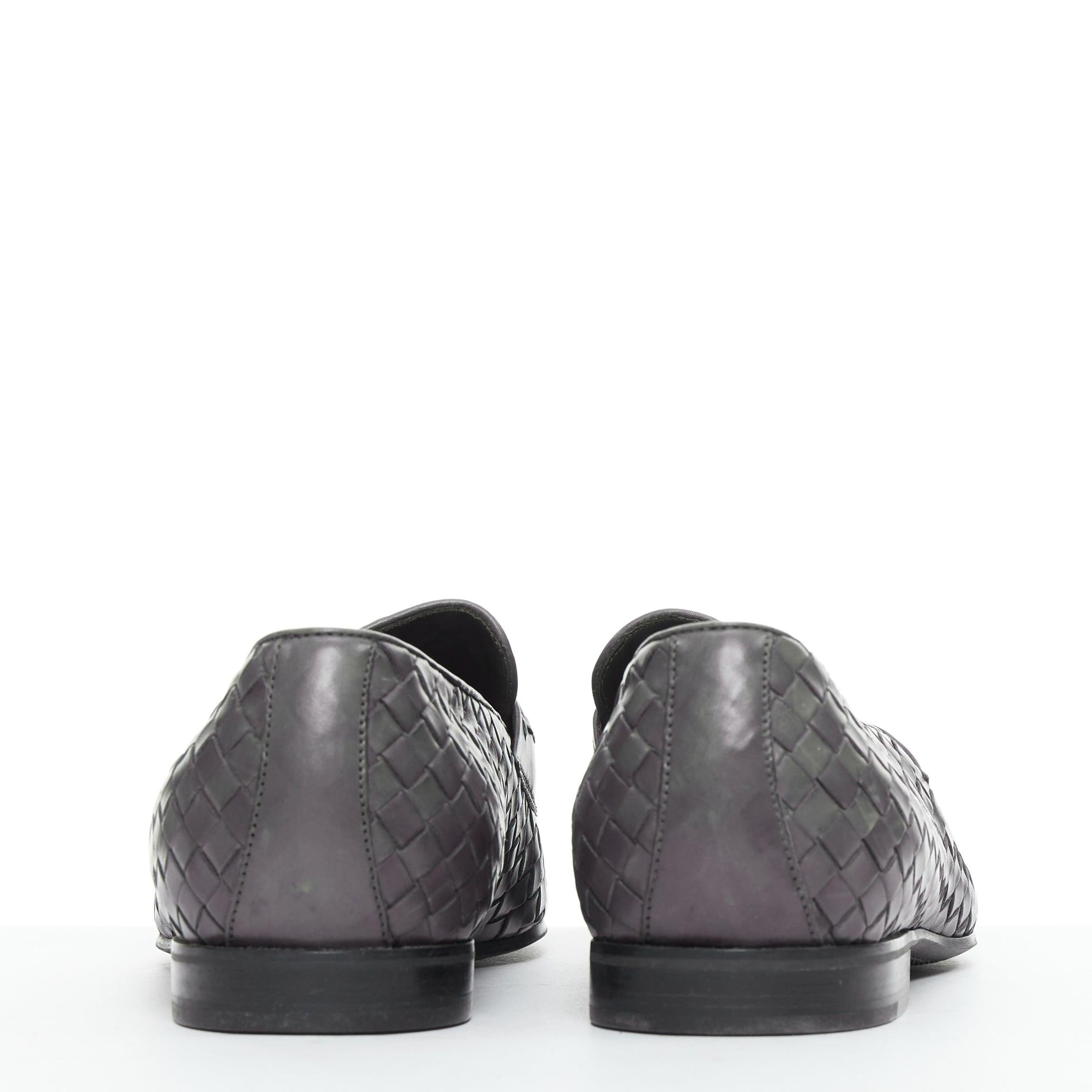 BOTTEGA VENETA cuero gris oscuro intrecciato tejido mocasines zapatos EU41 en venta 1