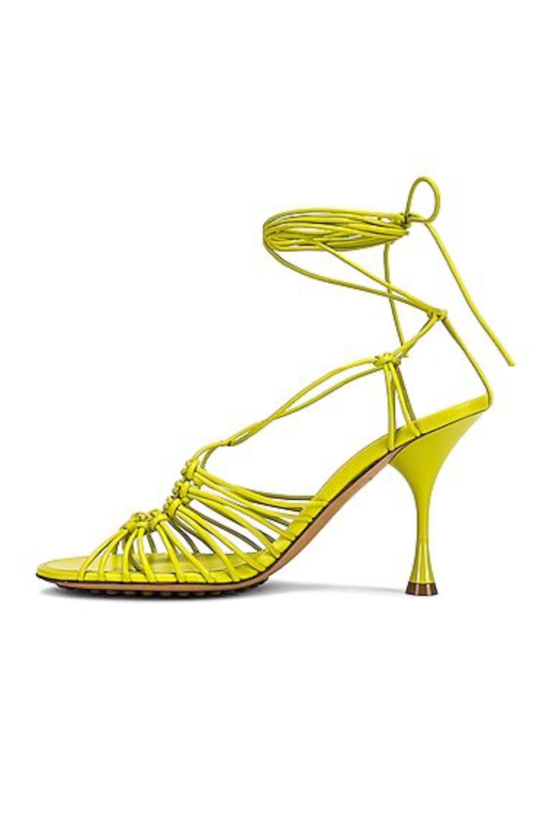 Bottega Veneta Dot Lace Up Sandals in Kiwi Sz 37 For Sale 1