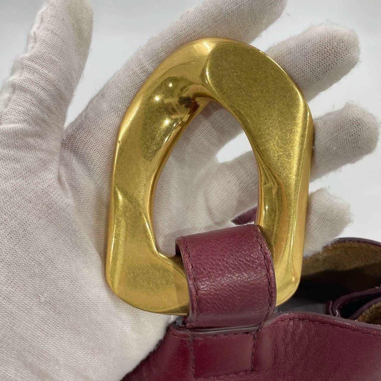 Bottega Veneta Drop Burgundy calfskin leather Gold Hardware Wristlet Clutch For Sale 11