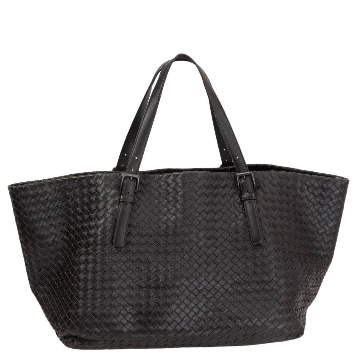 BOTTEGA VENETA Ebene brown INTRECCIATO CRESTA LARGE Tote Bag In Excellent Condition In Zürich, CH