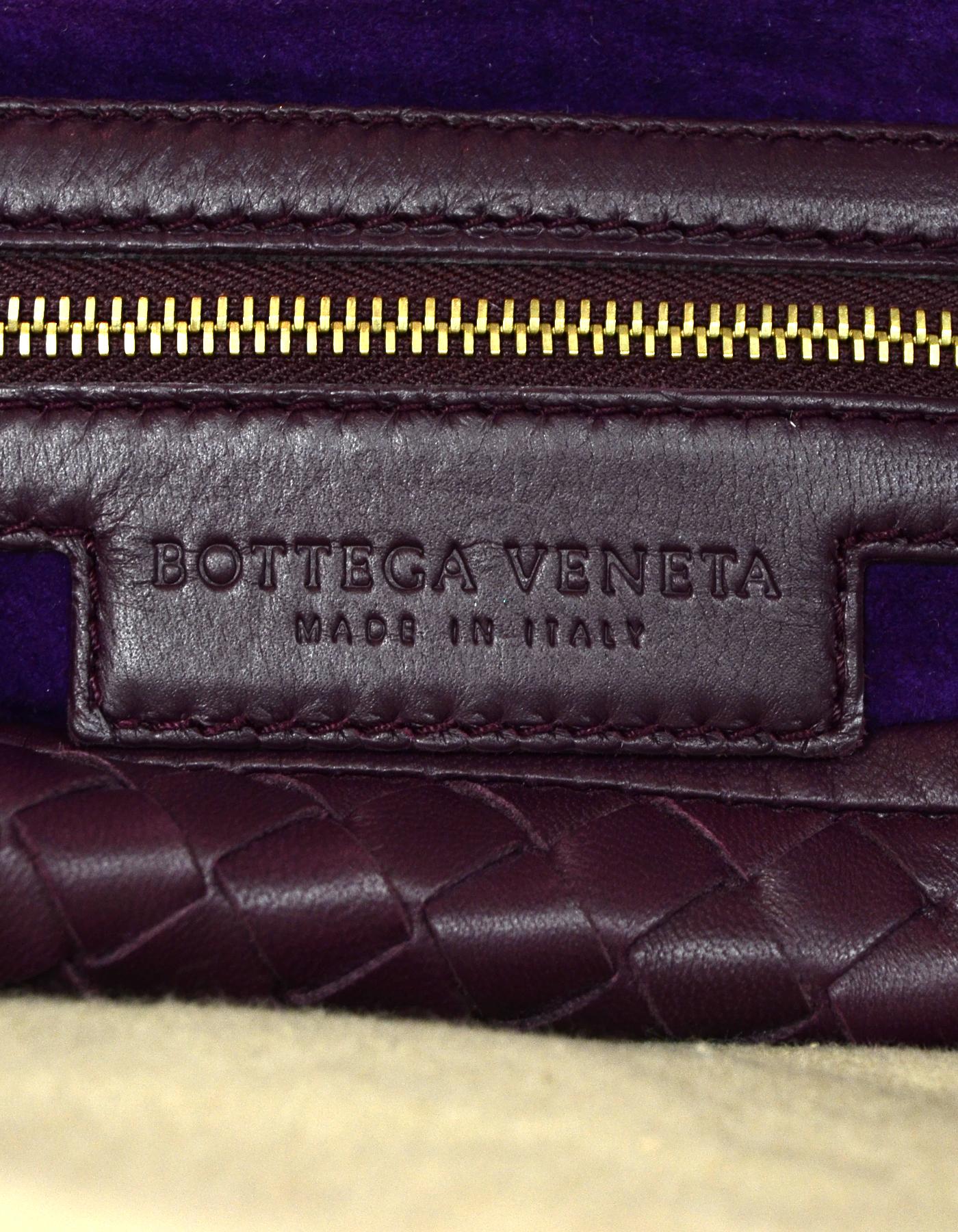 Bottega Veneta Eggplant Purple Woven Nappa Intrecciato Medium Veneta Hobo Bag In Excellent Condition In New York, NY