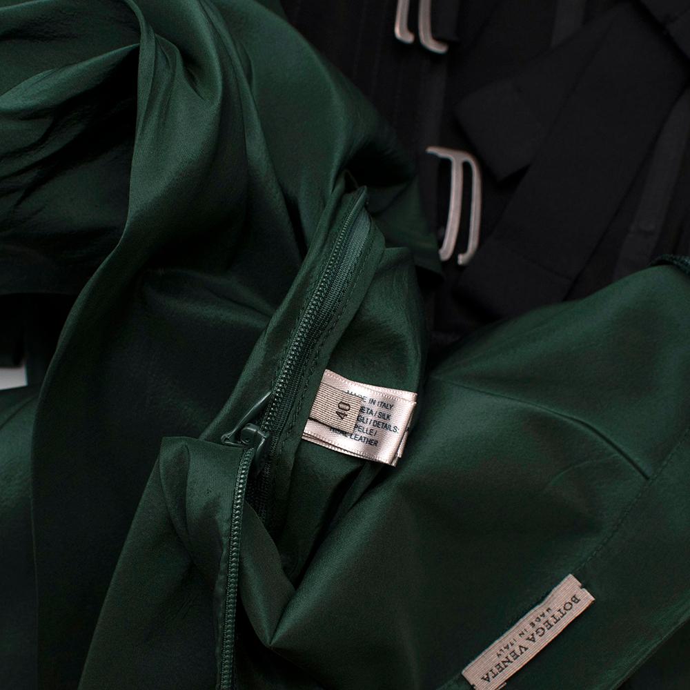 Bottega Veneta Emerald Green Silk Open Back Dress - Size US 4 For Sale 1