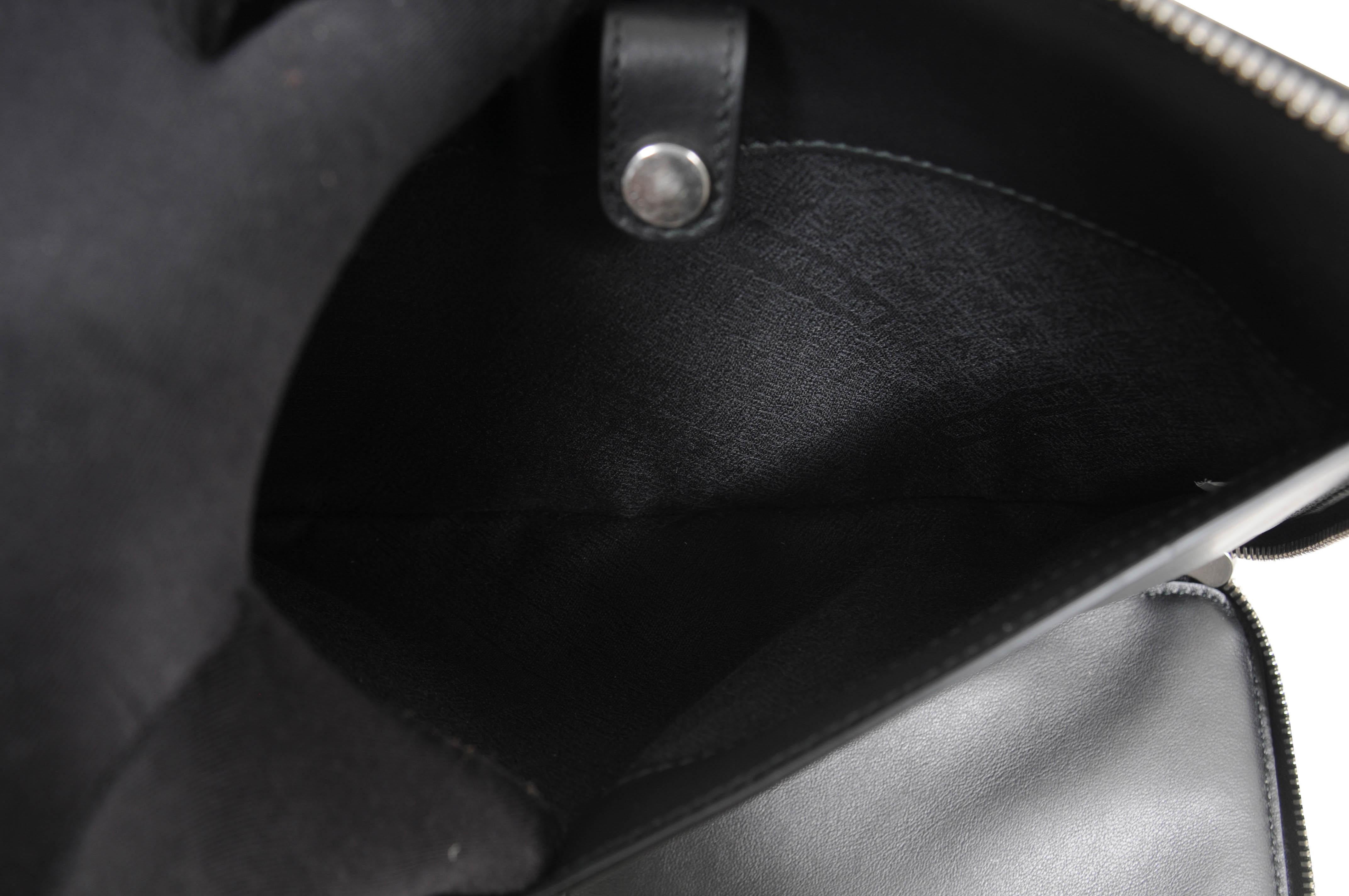 Bottega Veneta Umschlag Clutch Schwarz Krokodilriemen Kartenschlitz Herrenetui im Angebot 6