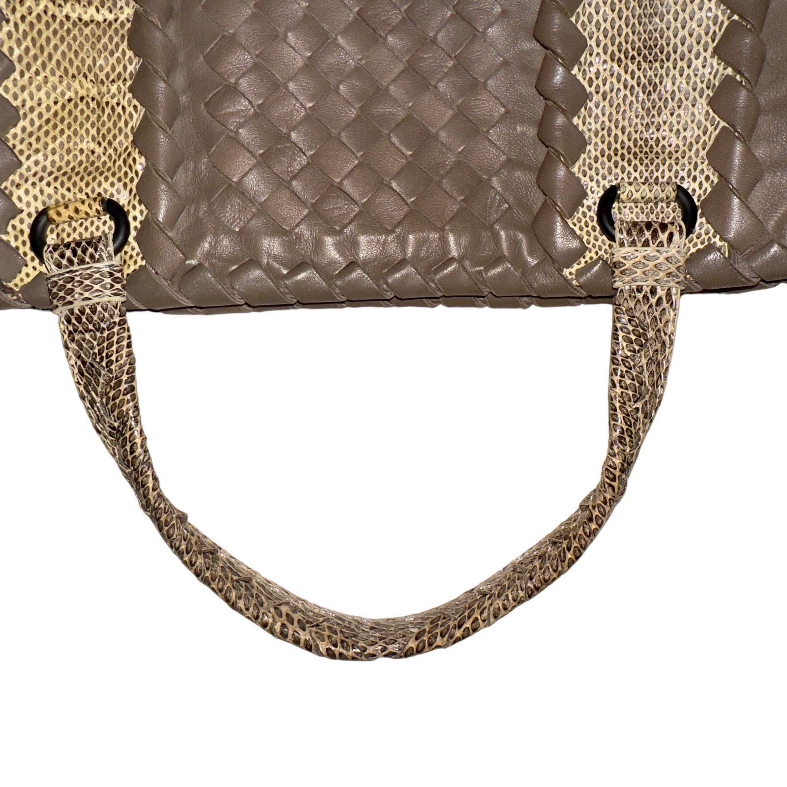 BOTTEGA VENETA Exotic Woven Leather Intrecciato Nappa Ayers XL Tote Shoulder Bag For Sale 9