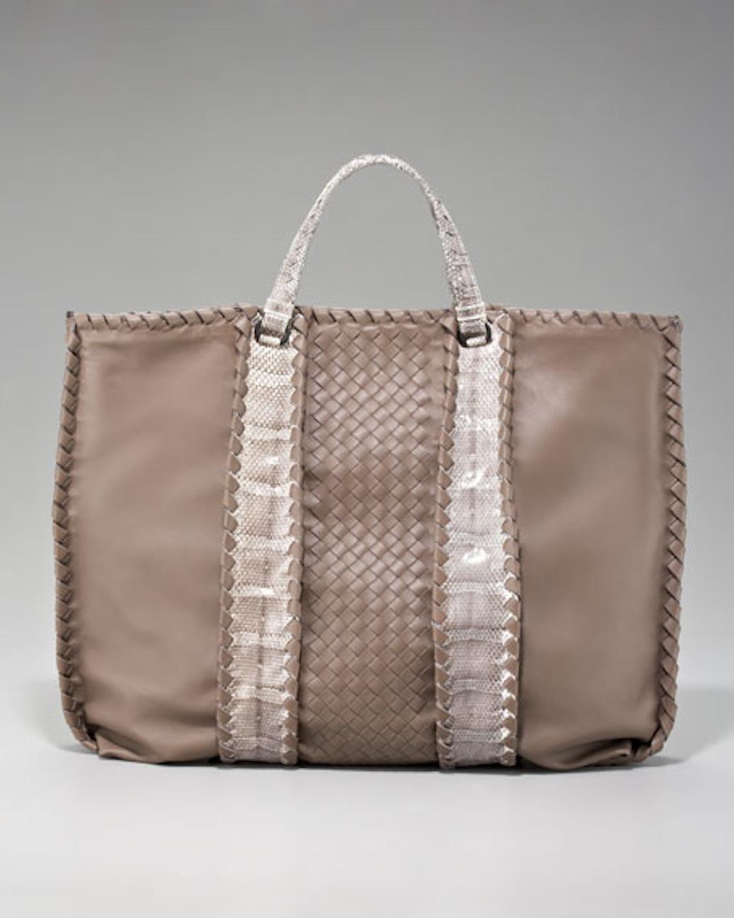 BOTTEGA VENETA Exotic Woven Leather Intrecciato Nappa Ayers XL Tote Shoulder Bag For Sale 13