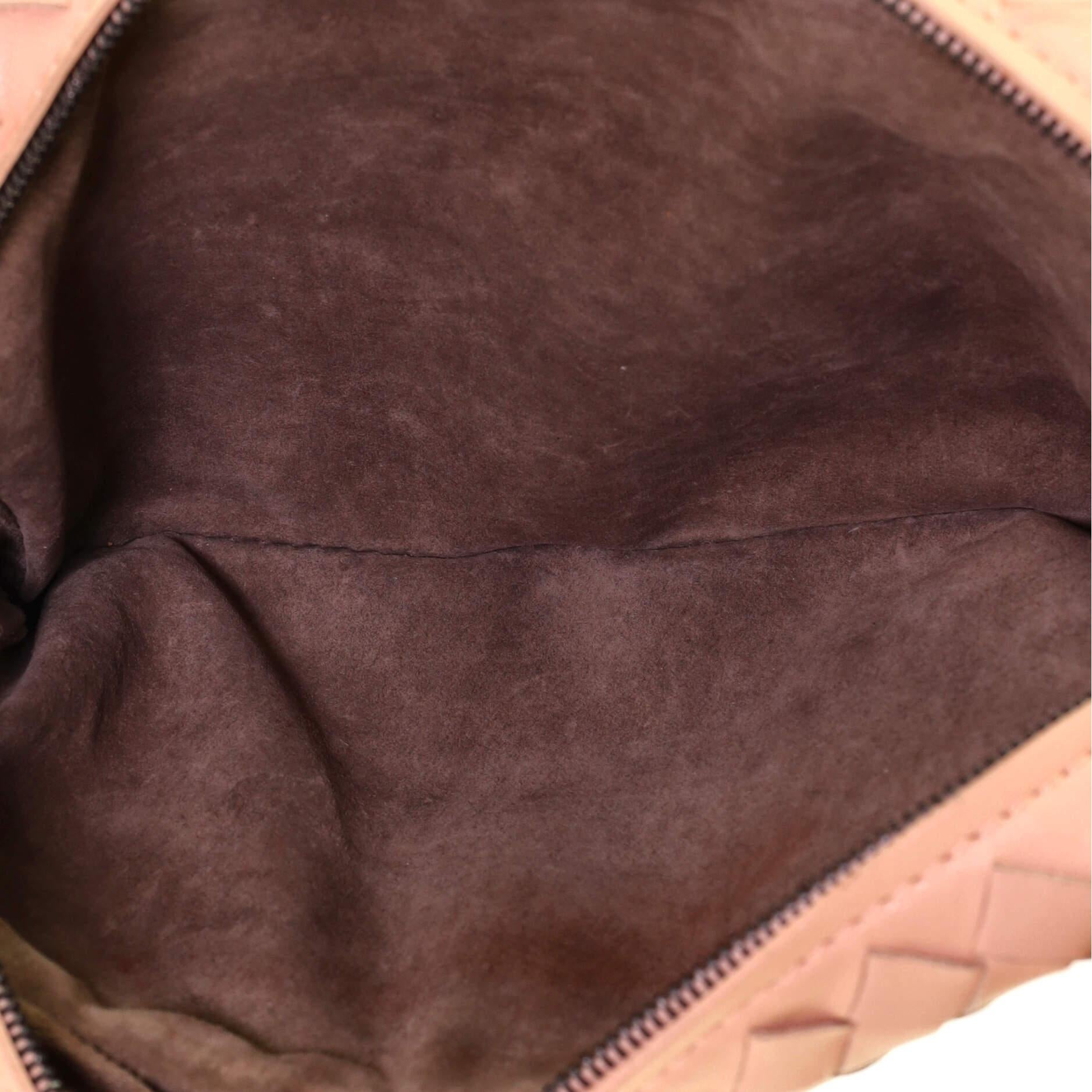 Bottega Veneta Expandable Chain Crossbody Bag Intrecciato Nappa Small In Good Condition In NY, NY