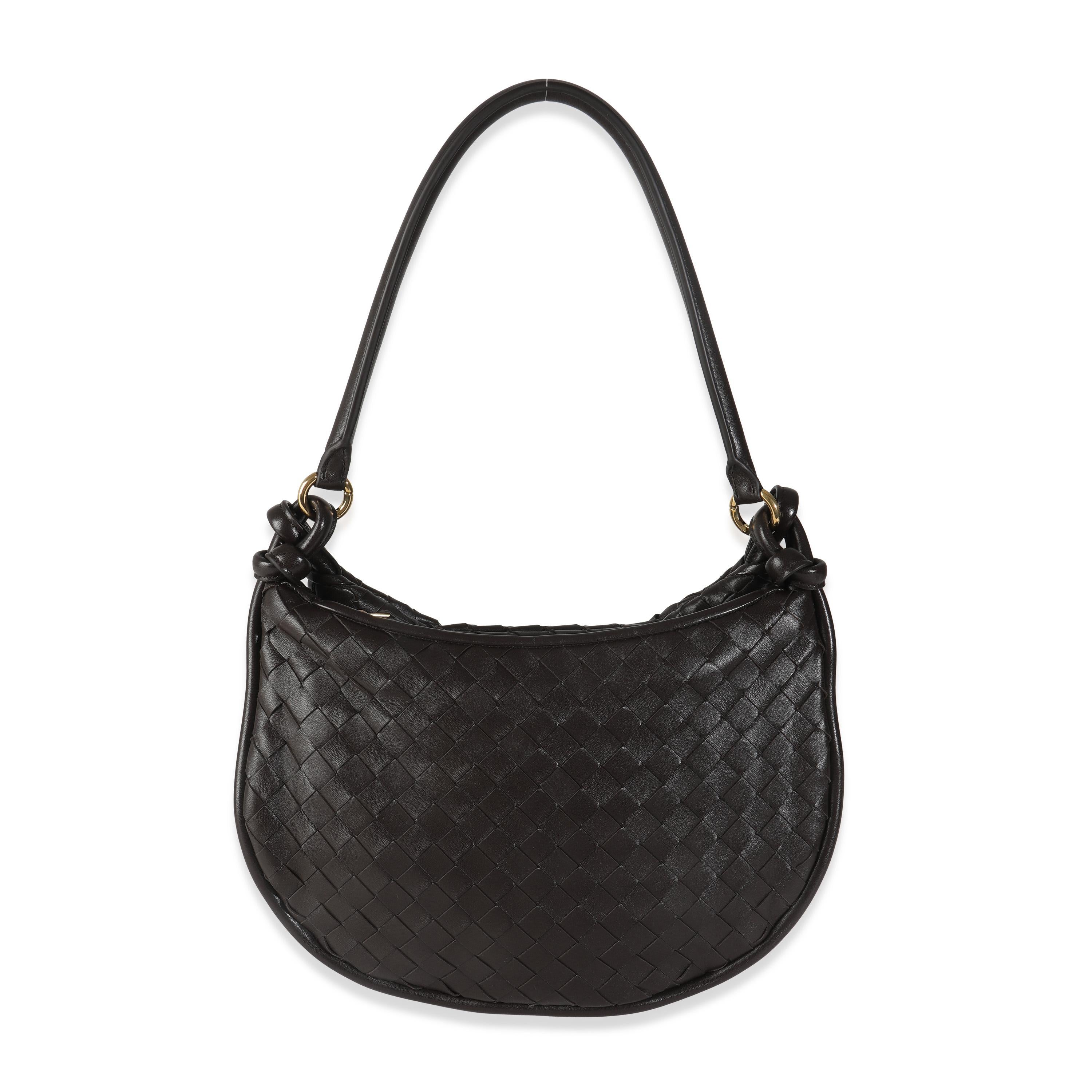 Listing Title: Bottega Veneta Fondant Muse Brass Intrecciato Medium Gemelli
SKU: Z144816
MSRP: 4100.00 USD
Condition: Pre-owned 
Handbag Condition: Pristine
Condition Comments: Item has no indication of wear.  Final sale.
Brand: Bottega