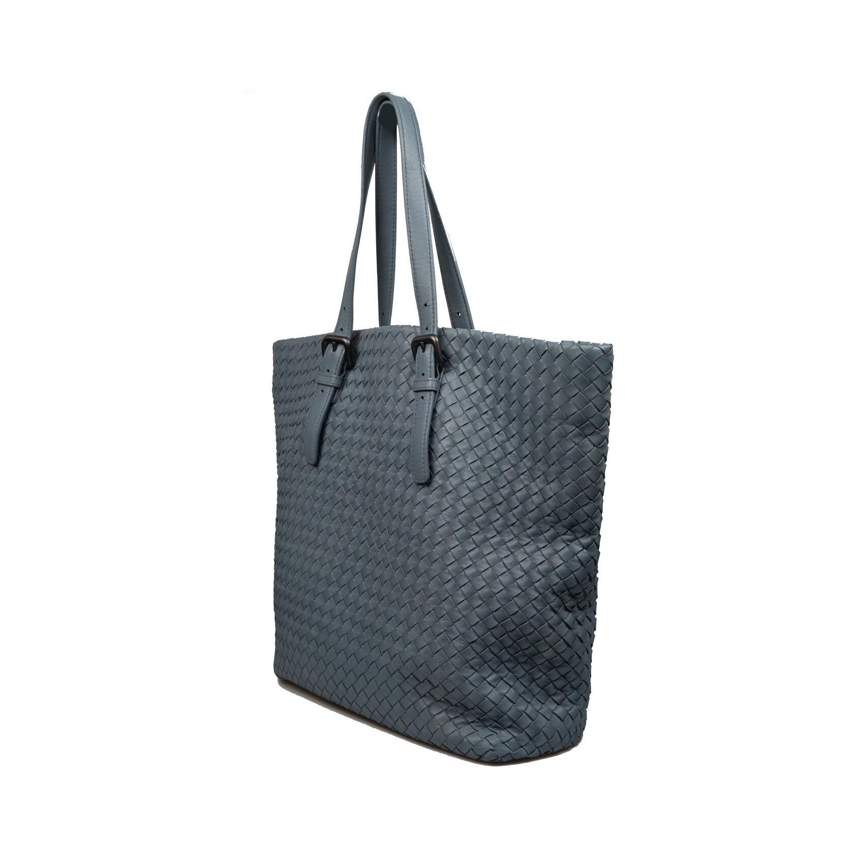 Blauer Fourre Tout von Bottega Veneta im Angebot 1