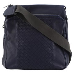Bottega Veneta Front Pocket Messenger Leather with Intrecciato Detail Med