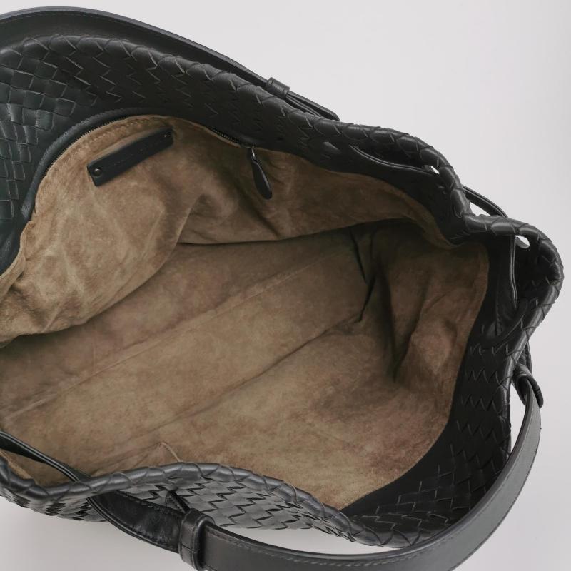 Bottega Veneta Garda Noir Intrecciato Cuir Nappa Large 33cm en vente 7