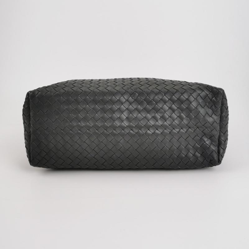 Bottega Veneta Garda Noir Intrecciato Cuir Nappa Large 33cm en vente 2