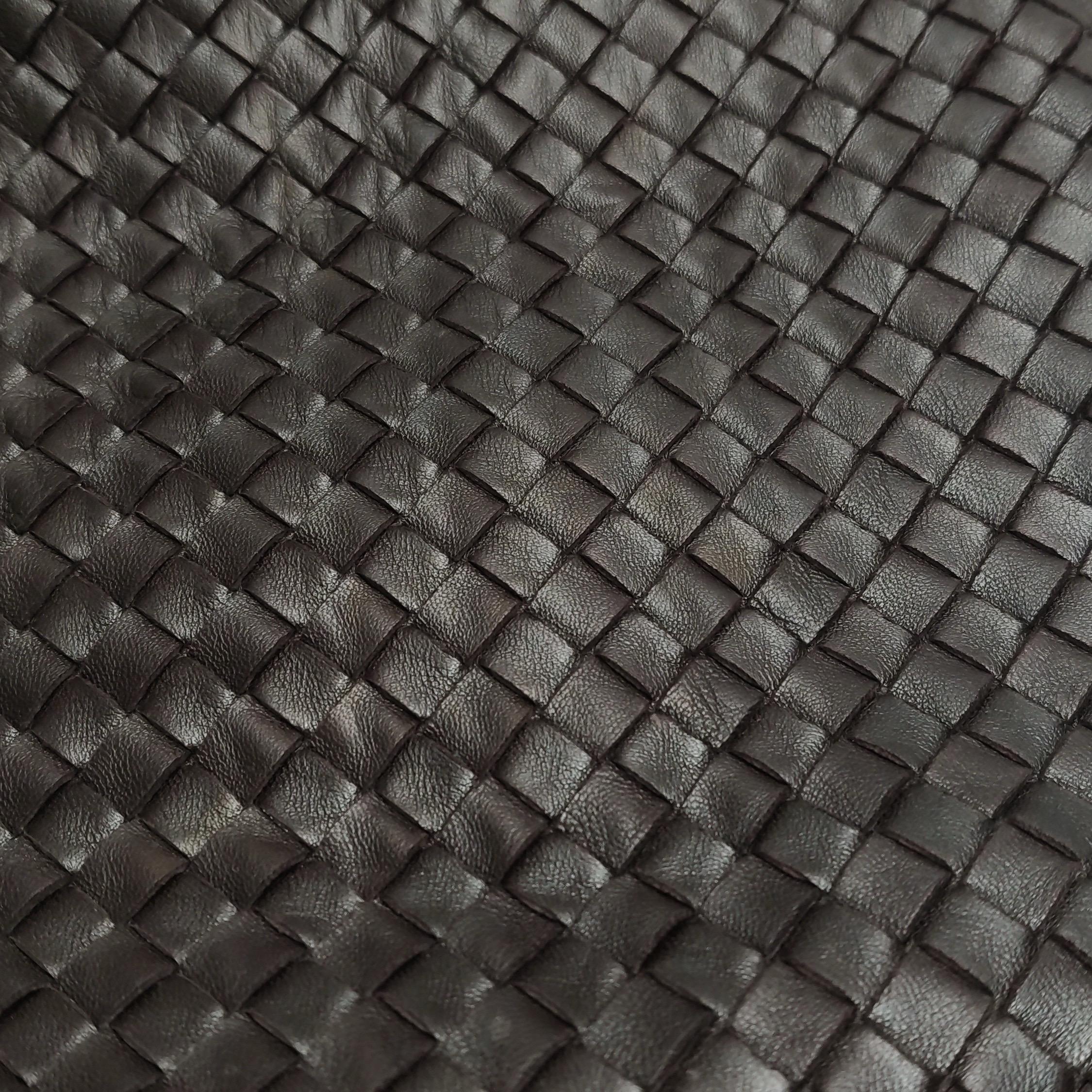 Bottega Veneta Garda Marrón Oscuro Piel de Nappa Intrecciato Grande 33cm en venta 11