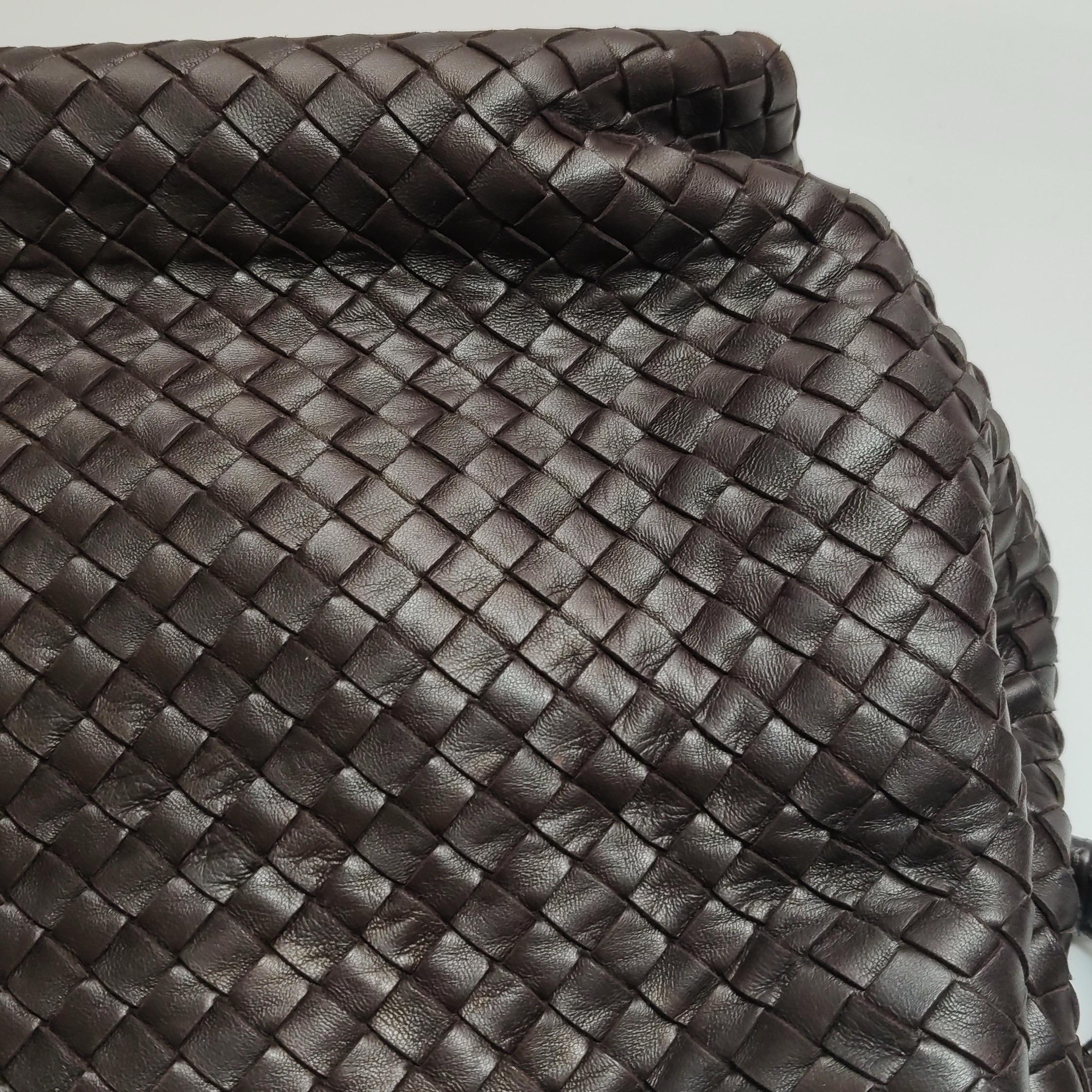 Bottega Veneta Garda Marrón Oscuro Piel de Nappa Intrecciato Grande 33cm en venta 12