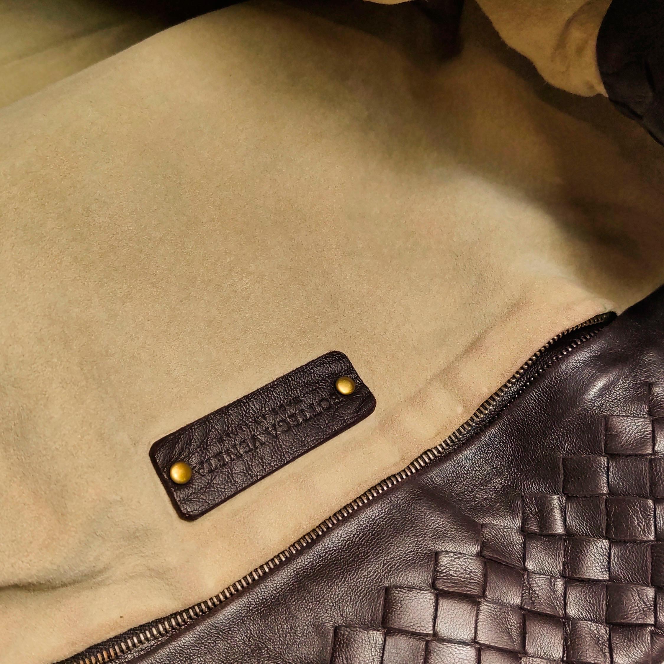 Bottega Veneta Garda Marrón Oscuro Piel de Nappa Intrecciato Grande 33cm en venta 4